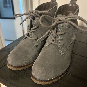 Gray bootie